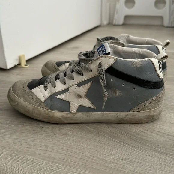 Limited Edition Golden Goose Midstar Sneakers!